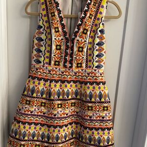 Alice + Olivia Floral Embroidered Dress, Size 6 NWT